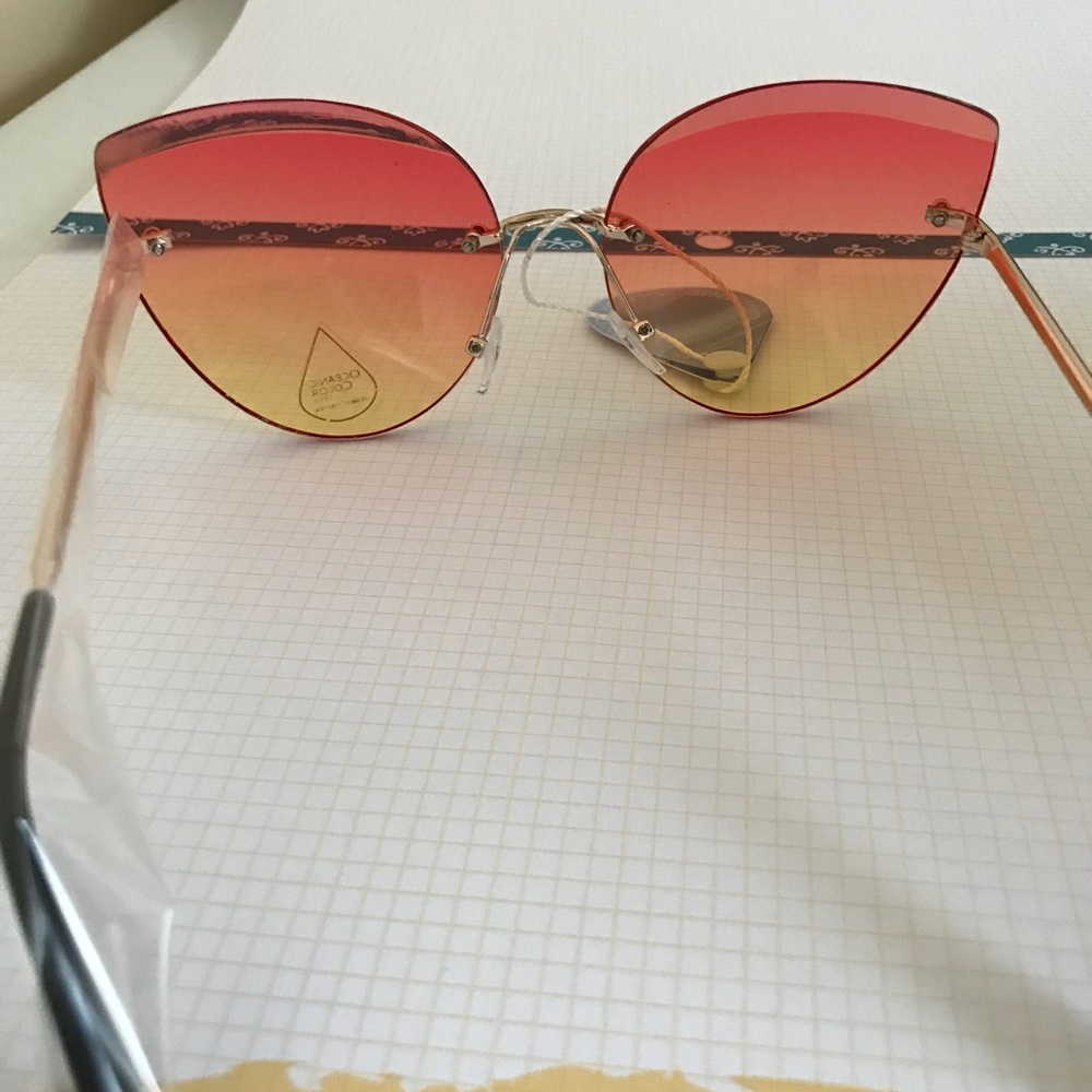 NO FRAME CAT EYE SUNGLASSES - Picture 3 of 8